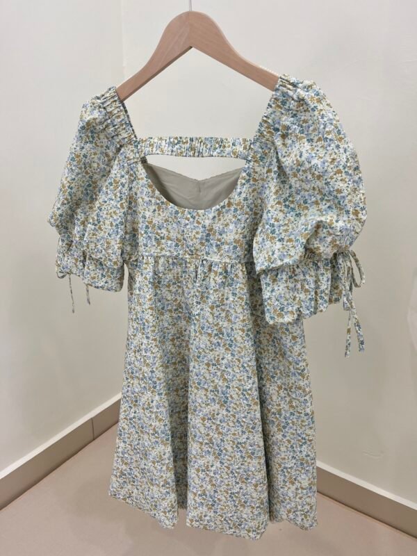 VM FLORAL PRINT DRESS  法式碎花连衣裙