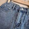 DENIM SHORTS 高腰 A 版牛仔短裤