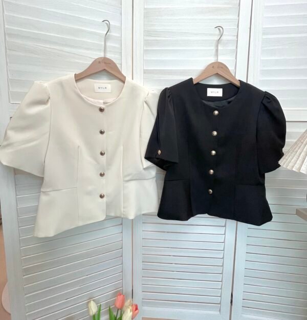 ELEGANT PLAIN BUTTON TOP 东大门气质上衣
