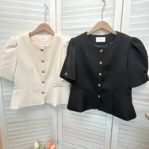 ELEGANT PLAIN BUTTON TOP 东大门气质上衣