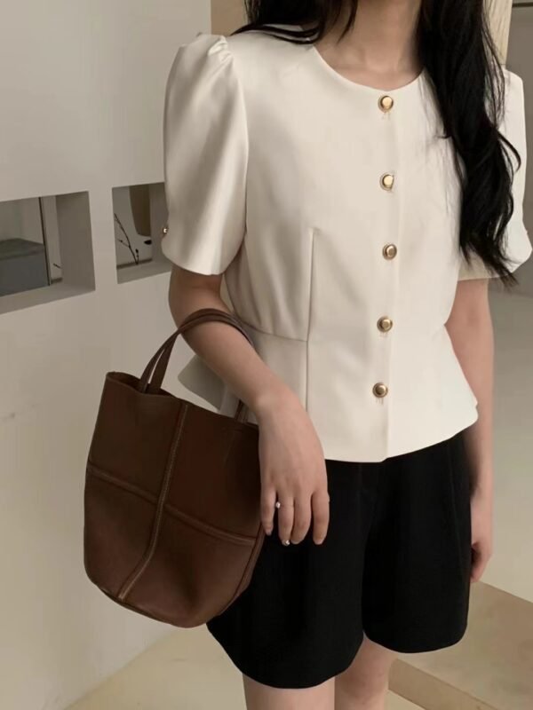 ELEGANT PLAIN BUTTON TOP 东大门气质上衣