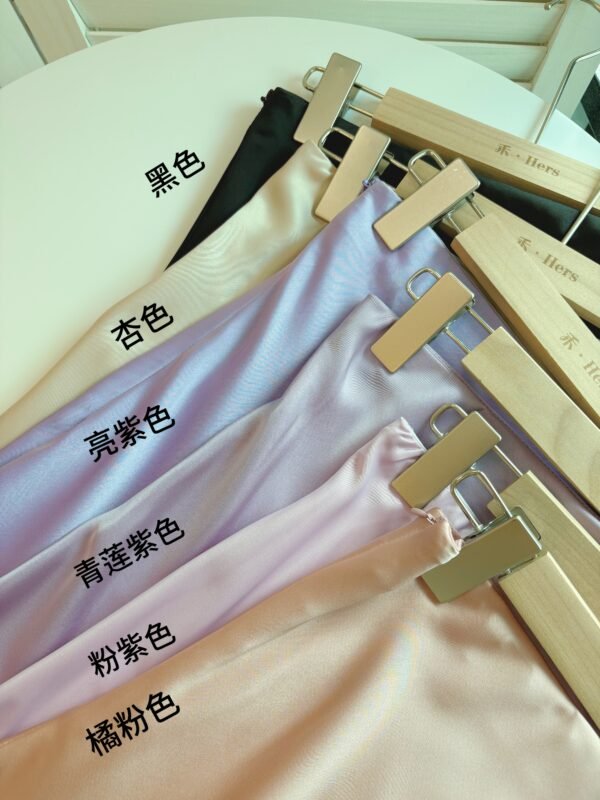 BEIGE ELEGANT SATIN MIDI SKIRT 杏色仿醋酸缎面半身裙